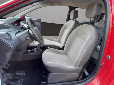 Renault Twingo 1.2 16V Expression — Citadine maligne rouge métallisée, 67 750 km — Miniature 9