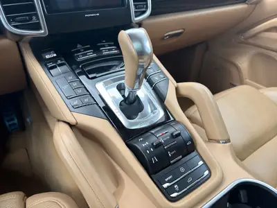 Porsche Cayenne 4.8 V8 Turbo — 500 ch, état impeccable, 46'000 km — Miniature 15