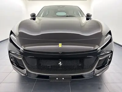 Ferrari Purosangue 6.5 V12 — Le SUV coupé à moteur atmosphérique, première main, 4 800 km — détail