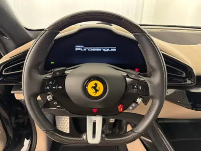 Ferrari Purosangue 6.5 V12 — Le SUV coupé à moteur atmosphérique, première main, 4 800 km — Miniature 13