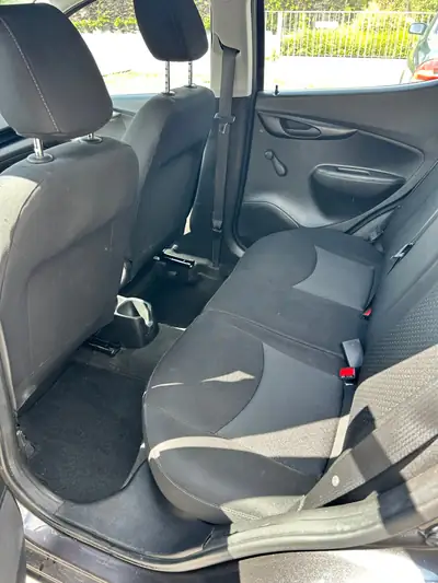 Opel Karl Enjoy 1.0 — Citadine économique et fiable, 98'000 km — intérieur