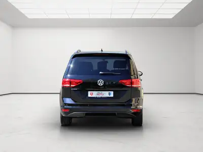 VW Touran 1.6 TDI BlueMotion — Monospace fiable, consommation réduite et entretien récent — interni