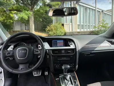 Audi A4 Allroad 2.0 TFSI Quattro — Break routier premium, État exceptionnel — Miniature 13