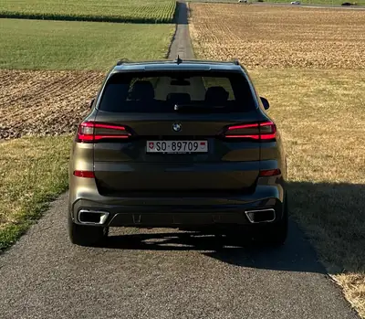 BMW X5 30d xDrive SAG — SUV premium diesel hybride, 82 000 km — interni
