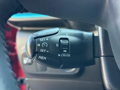 Citroën C3 1.2i PureTech Swiss Edition — Citadine polyvalente, faible kilométrage et équipée — Miniature 22