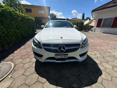 Mercedes-Benz C 180 Cabriolet AMG Line — Élégance décapotable, motorisation efficace — exterior view