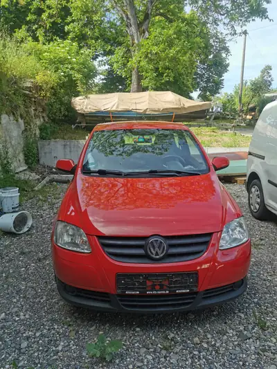 VW Fox 1.2 55 ch — Citadine économique et fiable, faible kilométrage — exterior view