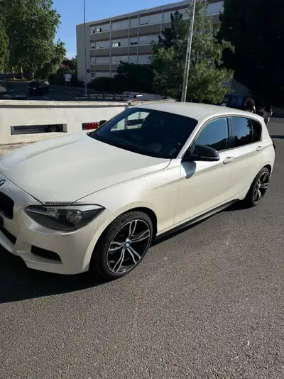 BMW Série 1 120d — Diesel performant, xDrive, M Sport, 190 000 km — vue extérieure