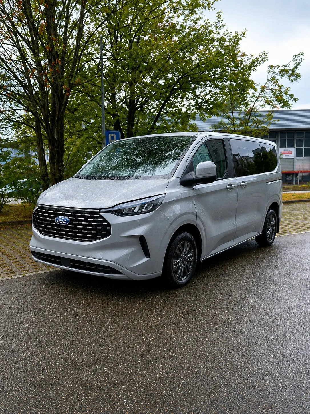 Ford Tourneo Custom 2024 occasion Wolfhausen — 2