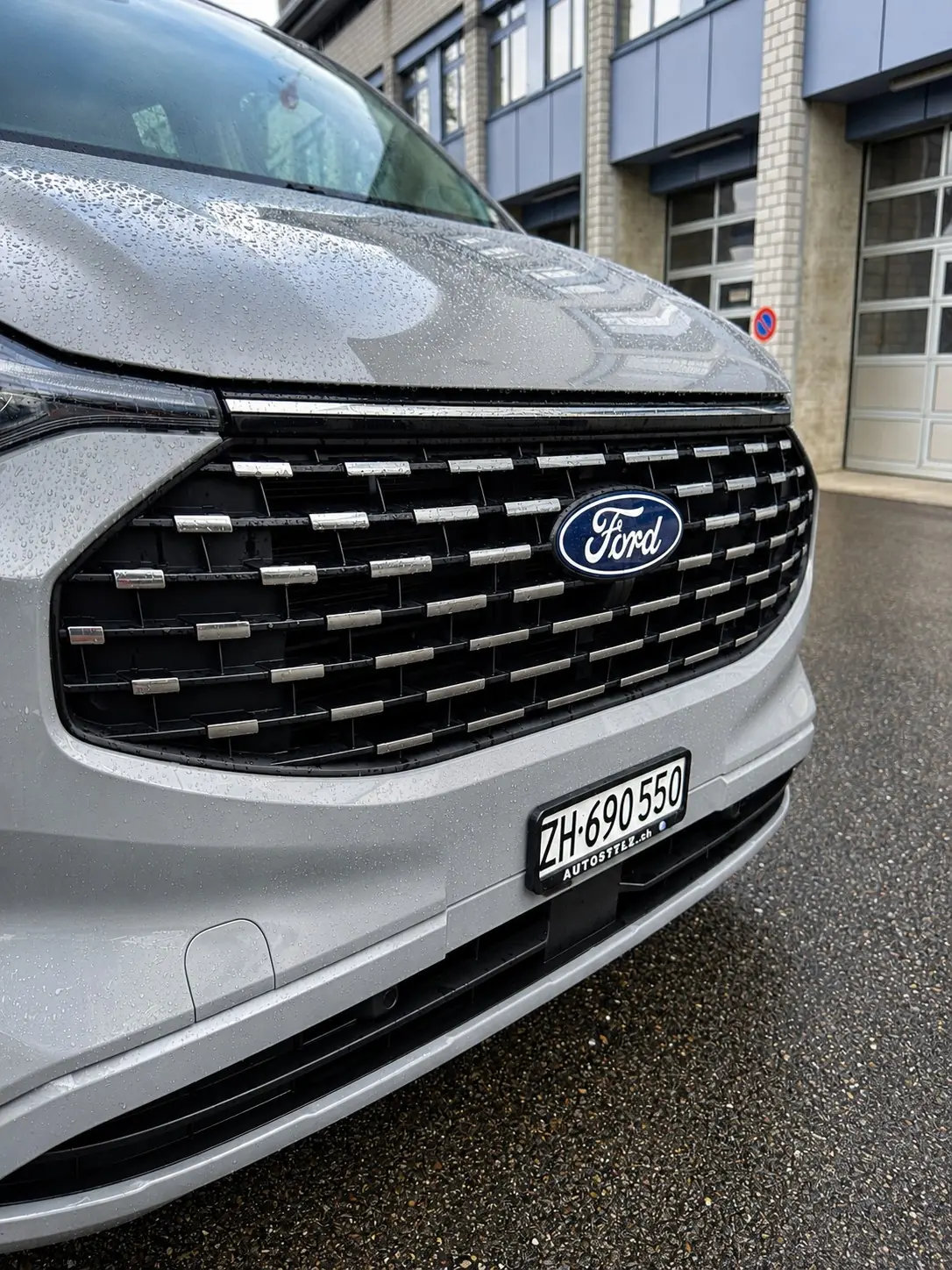 Ford Tourneo Custom 2024 occasion Wolfhausen — 3