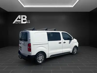 Peugeot Expert 2.0 BlueHDi 150 — Utilitaire premium, parfait état, 64 000 km — tableau de bord