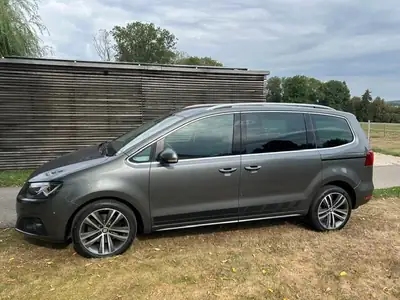 SEAT Alhambra 2.0 TDI 177 — Monospace 7 places, attelage, consommation maitrisée — vue extérieure