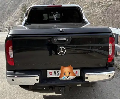Mercedes-Benz X 250 d 4Matic — SUV premium diesel, 34 500 km seulement — côté