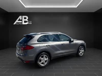 Porsche Cayenne S 400 PS — SUV premium all-terrain, transmission intégrale performante — tableau de bord