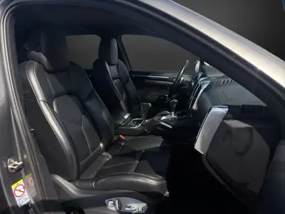 Porsche Cayenne S 400 PS — SUV premium all-terrain, transmission intégrale performante — Miniature 9