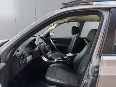 BMW X3 xDrive 20i — SUV robuste, entretien récent, garantie incluse — Miniature 16