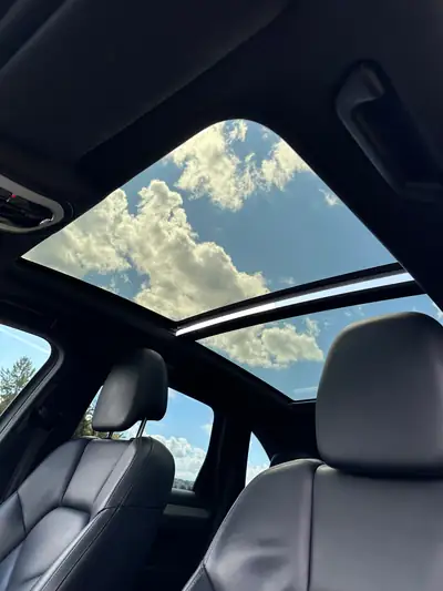 Porsche Cayenne 3.0 V6 TDI — SUV premium diesel, 4x4 intégral et équipements haut de gamme — Miniatura 17