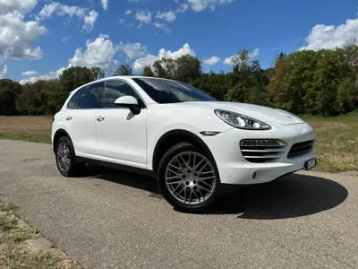 Porsche Cayenne 3.0 V6 TDI — SUV premium diesel, 4x4 intégral et équipements haut de gamme — Miniatura 20