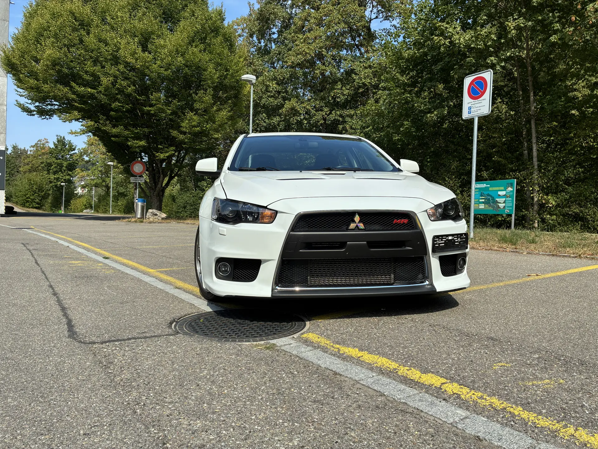 Mitsubishi Lancer 2.0 T MIVEC Evolution MR — Performance sportive 367 ch, 82000 km — vista esterna