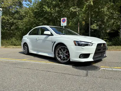 Mitsubishi Lancer 2.0 T MIVEC Evolution MR — Performance sportive 367 ch, 82000 km — fianco