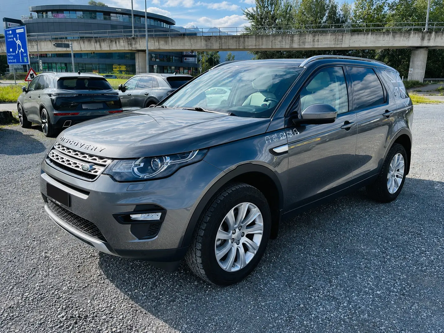 Land Rover Discovery Sport 2015 occasion Troistorrents — 1