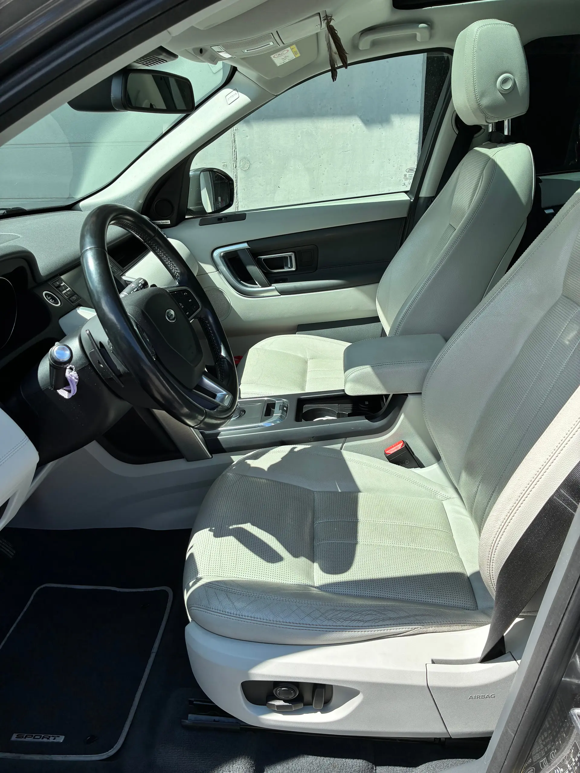 Land Rover Discovery Sport 2015 occasion Troistorrents — 5