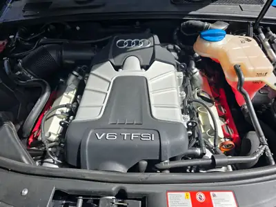 Audi A6 Allroad 3.0 V6 TFSI — SUV coupé polyvalent, 290 ch et transmission intégrale — fianco