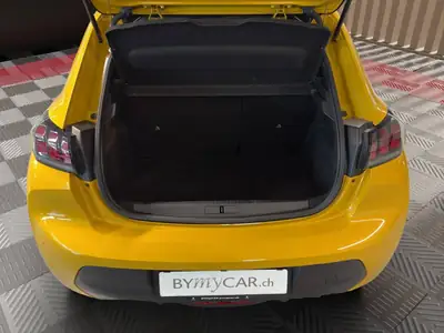 Peugeot 208 1.2 PureTech Active — Citadine agile et économe, 98 000 km — Miniatur 10