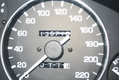 Mazda MX-5 1.8i-16V — Roadster légendaire avec suspension BILSTEIN d'origine — Miniatura 7