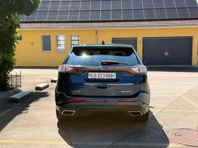 Ford Edge 2.0 TDCi 210 Sport — SUV spacieux, motorisation robuste, sans sinistre — Heckansicht