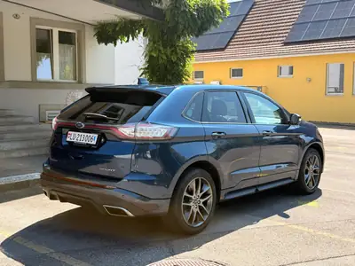 Ford Edge 2.0 TDCi 210 Sport — SUV spacieux, motorisation robuste, sans sinistre — Armaturenbrett