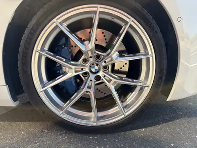 BMW M2 2024 — Coupé sportif haute performance, 28 000 km seulement — Armaturenbrett