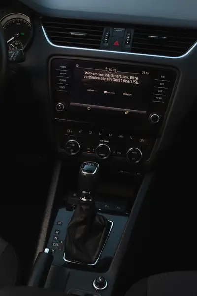 Skoda Octavia 1.4 TSI G-TEC — Monospace écologique bi-carburant, 114'000 km — Thumbnail 8
