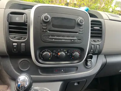 Renault Trafic 1.6 dCi 120 — Van utilitaire fiable, MFK récent, 142 000 km — detail