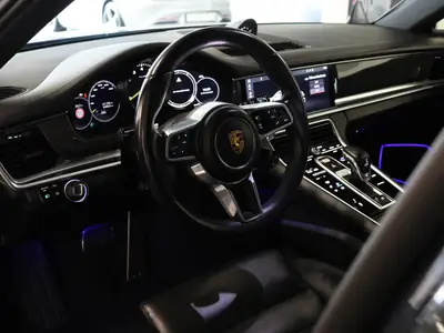 Porsche Panamera 2.9 V6 4 E-Hybrid — Berline sportive hybride rechargeable, 123'000 km — arrière