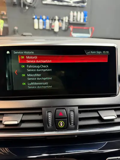 BMW 225xe Active Tourer — Hybride rechargeable, entretien BMW complet, batterie optimale — Miniature 21