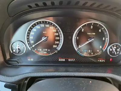 BMW X3 20d xDrive M Sport — SUV diesel performant, équipement premium, entretien impeccable — Miniatura 9
