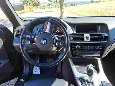 BMW X3 20d xDrive M Sport — SUV diesel performant, équipement premium, entretien impeccable — Miniatura 8