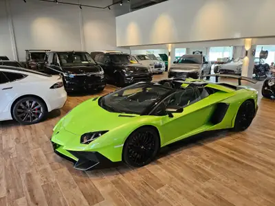 Lamborghini Aventador SV LP750-4 Superveloce Roadster — Légende V12 + MV Agusta exclusive — intérieur