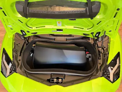 Lamborghini Aventador SV LP750-4 Superveloce Roadster — Légende V12 + MV Agusta exclusive — Miniature 22