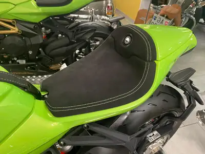 Lamborghini Aventador SV LP750-4 Superveloce Roadster — Légende V12 + MV Agusta exclusive — Miniature 31