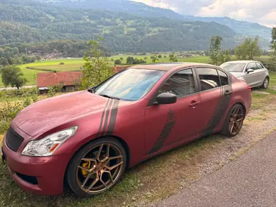INFINITI G37 X AWD — Berline sportive à transmission intégrale, 400 ch de pure performance — côté