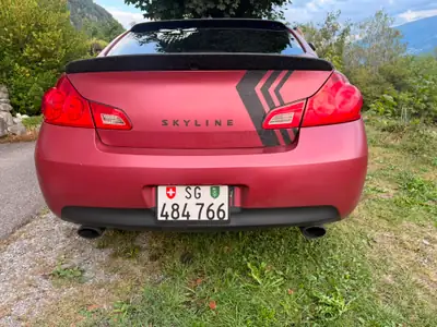 INFINITI G37 X AWD — Berline sportive à transmission intégrale, 400 ch de pure performance — intérieur