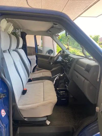 VW T4 2.5 TDI — Camping-car aménagé, parfaitement équipé et prêt pour l'aventure — dashboard