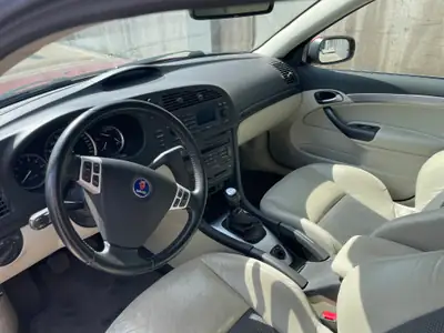 SAAB 9-3 2.0 T 210 Aero — Berline sportive suédoise, moteur turbo performant — cruscotto