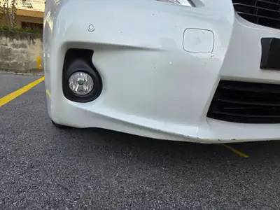 LEXUS CT 200h Excellence — Citadine hybride compacte, faible consommation et fiabilité premium — Thumbnail 11