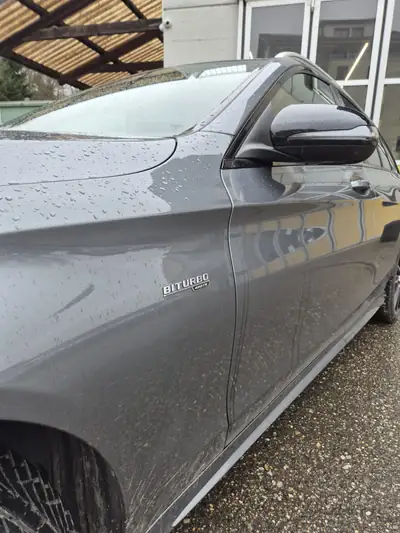 Mercedes-AMG C 43 4Matic Break — Élégance sportive et polyvalence premium — rear view
