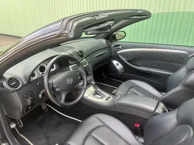 Mercedes-Benz CLK 280 Cabriolet — Élégance décapotable, ligne AMG et 231 ch — Thumbnail 9
