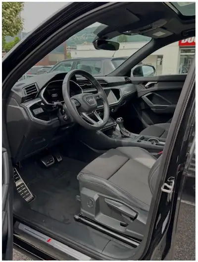 Audi Q3 Sportback 35 TFSI S line — SUV coupé hybride léger, 12 600 km seulement — Miniatur 7