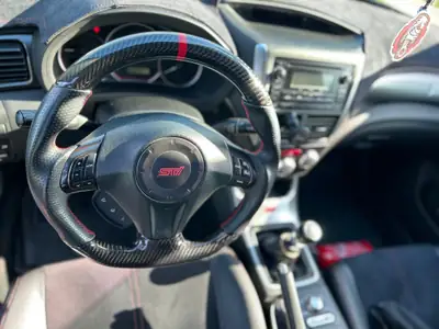 Subaru WRX 2.5 T Sport 2011 — Berline sportive 300 ch, transmission manuelle, sans sinistre — cruscotto